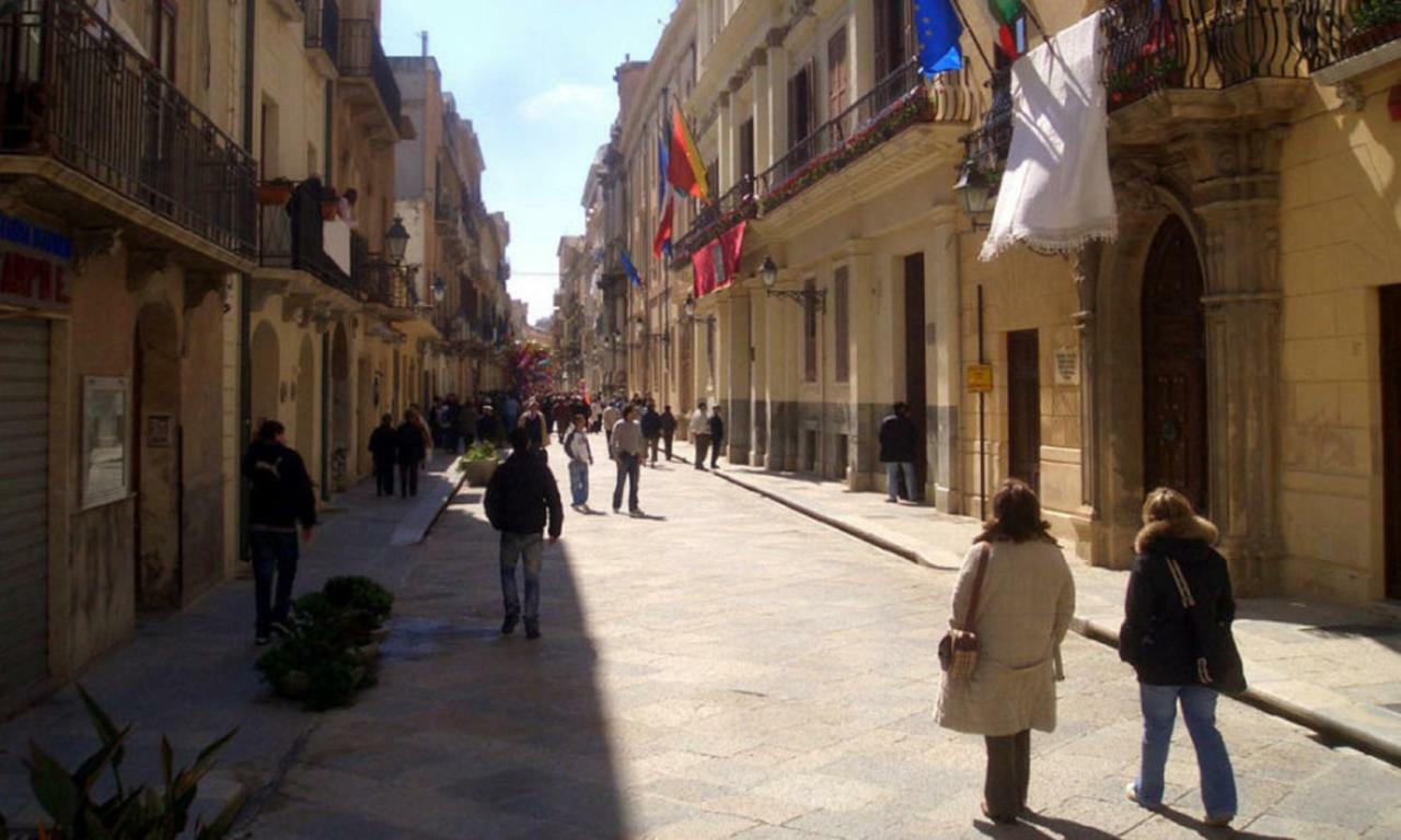 Appartamento Belvedere Trapani Exterior foto